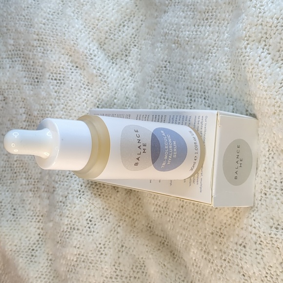 BALANCE ME Tri-molecular Hyaluronic Serum, 30ml/1.01fl oz - Picture 2 of 9